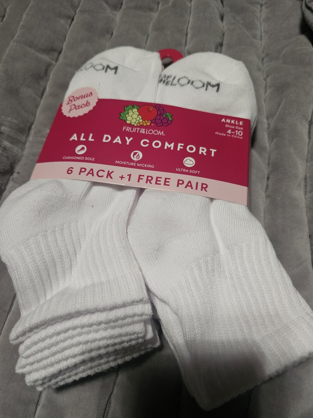 Fruit of the Loom White Ankle Socks - 6 Pack +1 Bonus